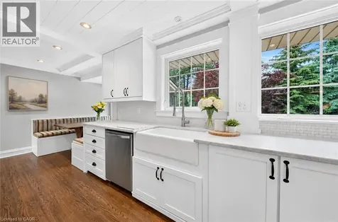 760 Kingsway Drive Burlington ON L7T 3H4