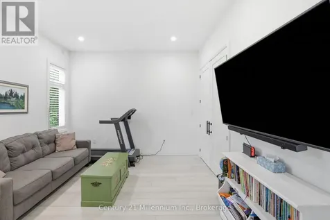 113 Smallman Drive Wasaga Beach ON L9Z 1L3
