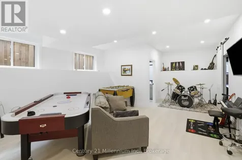 113 Smallman Drive Wasaga Beach ON L9Z 1L3