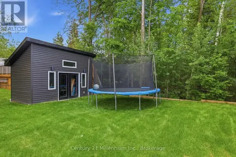 113 Smallman Drive Wasaga Beach ON L9Z 1L3