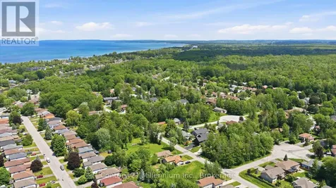 113 Smallman Drive Wasaga Beach ON L9Z 1L3