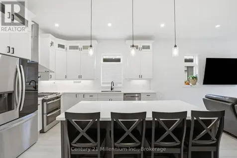 113 Smallman Drive Wasaga Beach ON L9Z 1L3