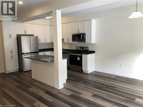 27 Beasley Grove Ancaster ON L9K 0J9