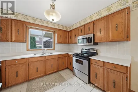 130 Jackman Crescent Vaughan (west Woodbridge) ON L4L 6P2