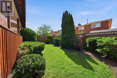 130 Jackman Crescent Vaughan (west Woodbridge) ON L4L 6P2
