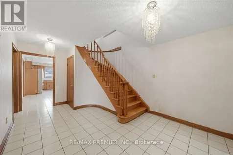 130 Jackman Crescent Vaughan (west Woodbridge) ON L4L 6P2