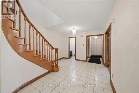 130 Jackman Crescent Vaughan (west Woodbridge) ON L4L 6P2