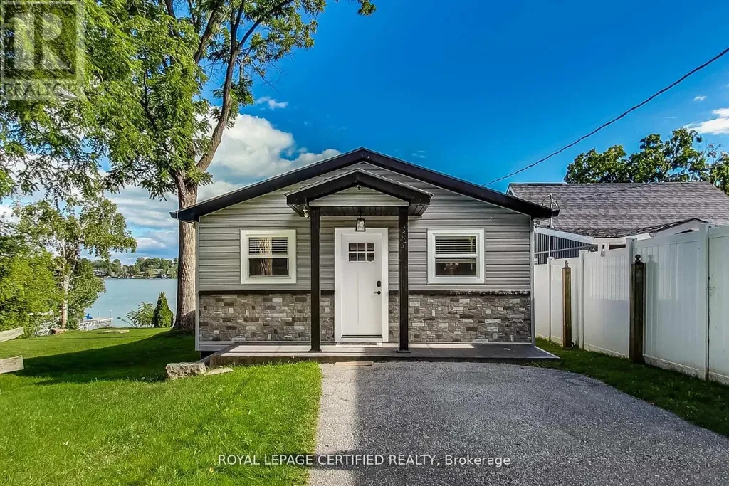 69 Olive Crescent Orillia ON L3V 1E9