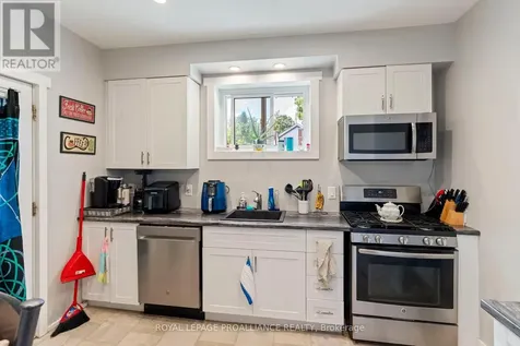 144-146 George Street Brockville ON K6V 3W2
