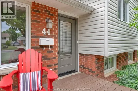 44 Balmoral Road Chatham ON N7L 4N5