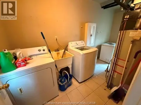 303 Wellington Street West Chatham ON N7M 1K2