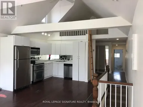 20 Kew Beach Avenue Toronto (the Beaches) ON M4L 1B7