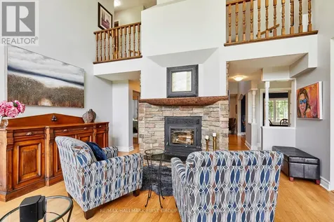 7475 Garrard Road Whitby ON L1M 2B6