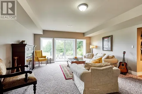 7475 Garrard Road Whitby ON L1M 2B6
