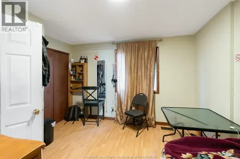497 Caron Avenue Windsor ON N9A 5B5