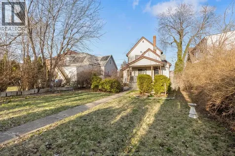 497 Caron Avenue Windsor ON N9A 5B5