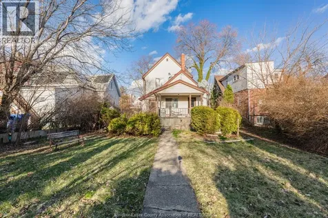 497 Caron Avenue Windsor ON N9A 5B5
