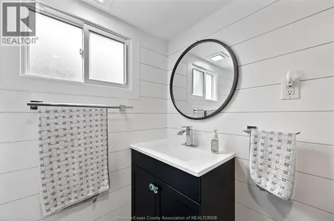 848 Cedar Island Drive Kingsville ON N9Y 3W1