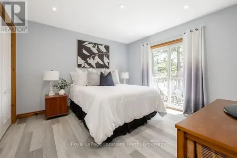 39 Mccague Street Wasaga Beach ON L9Z 2E5