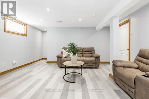 39 Mccague Street Wasaga Beach ON L9Z 2E5