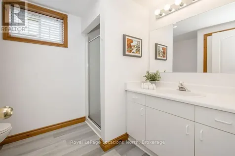 39 Mccague Street Wasaga Beach ON L9Z 2E5