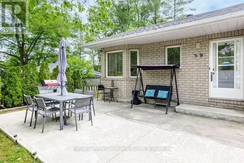 39 Mccague Street Wasaga Beach ON L9Z 2E5