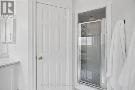 63 Mcbeth Place Whitby (brooklin) ON L1M 1E7