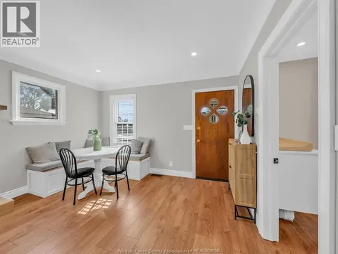 3760 Glenfield Windsor ON N9C 2B2