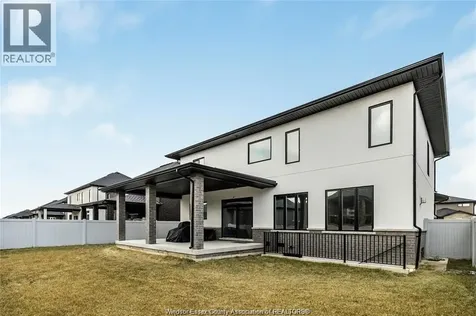 1498 Clearwater Avenue Windsor ON N8P 0E9