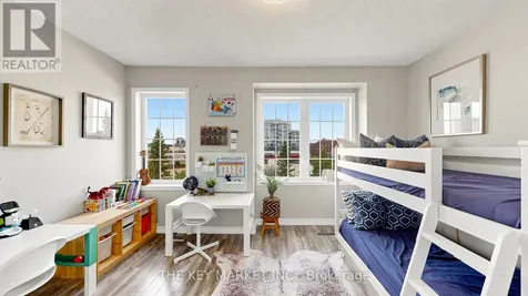 435 English Rose Lane Oakville (wc Wedgewood Creek) ON L6H 7S9
