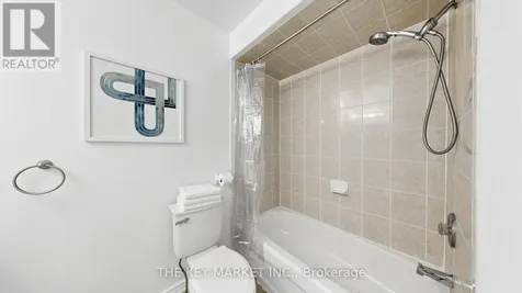 435 English Rose Lane Oakville (wc Wedgewood Creek) ON L6H 7S9