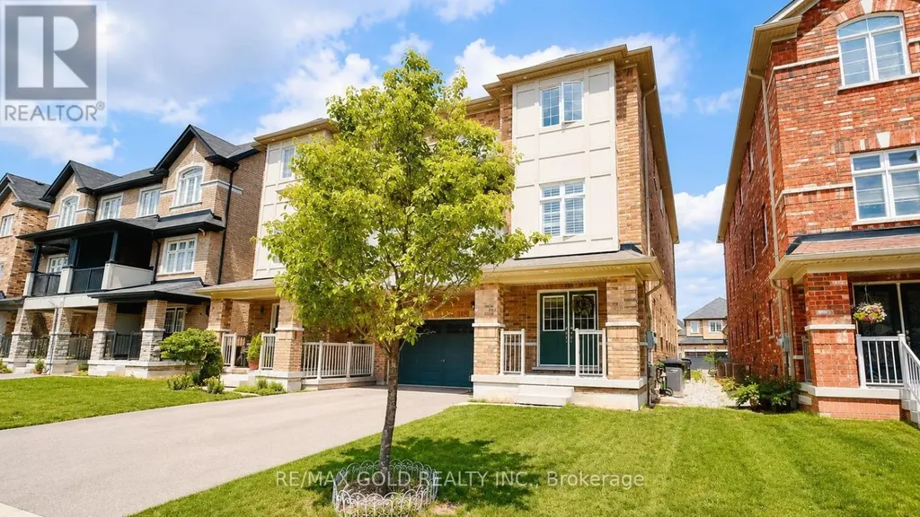 5 Lowes Hill Circle Caledon ON L7C 4H4