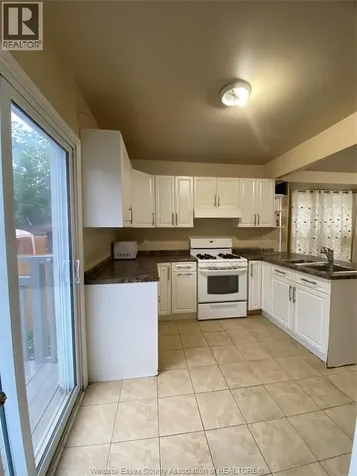 408 Elm Avenue Windsor ON N9A 5H1