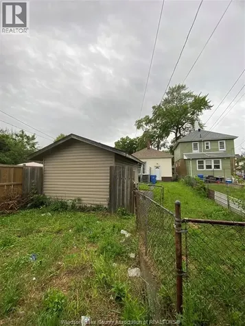 408 Elm Avenue Windsor ON N9A 5H1