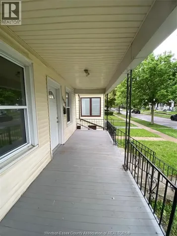 408 Elm Avenue Windsor ON N9A 5H1