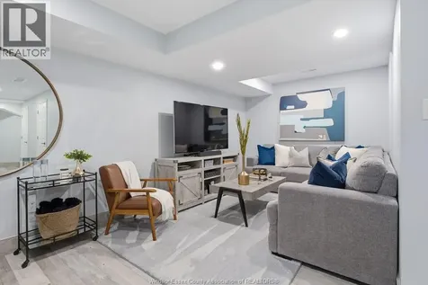 1074 King Louis Street Lakeshore ON N8L 0V5