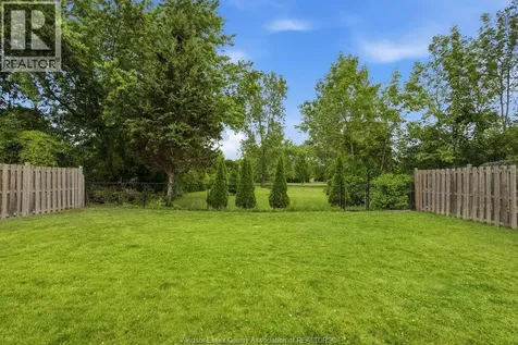 1074 King Louis Street Lakeshore ON N8L 0V5