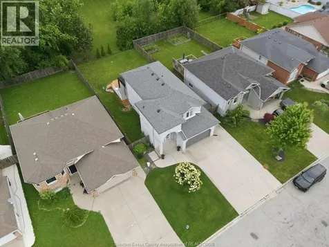 1074 King Louis Street Lakeshore ON N8L 0V5