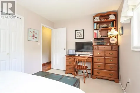 523 Eastern Avenue Lively ON P3Y 1M9