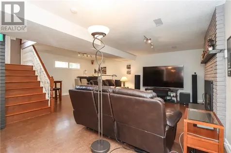 523 Eastern Avenue Lively ON P3Y 1M9