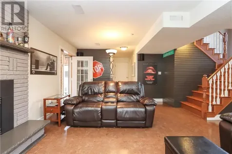 523 Eastern Avenue Lively ON P3Y 1M9
