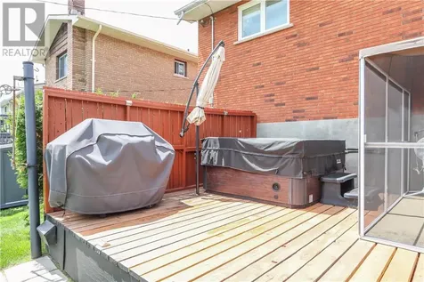 523 Eastern Avenue Lively ON P3Y 1M9