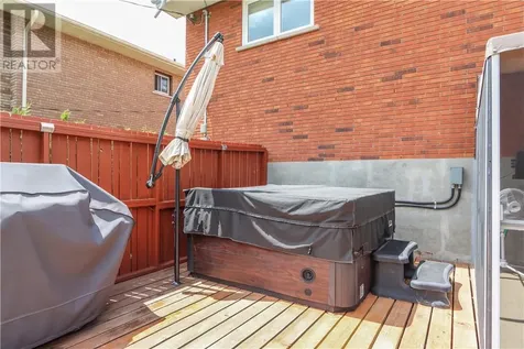 523 Eastern Avenue Lively ON P3Y 1M9