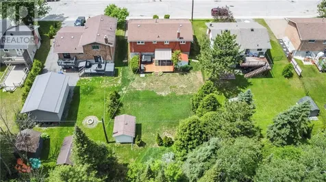 523 Eastern Avenue Lively ON P3Y 1M9