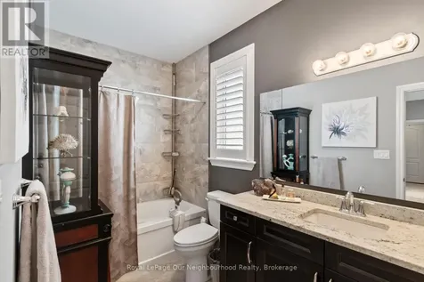 19 Waverley Road Clarington (bowmanville) ON L1C 1K8