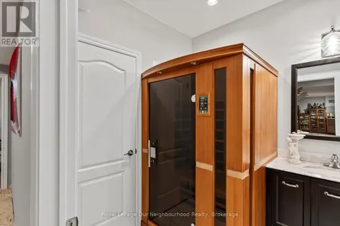 19 Waverley Road Clarington (bowmanville) ON L1C 1K8