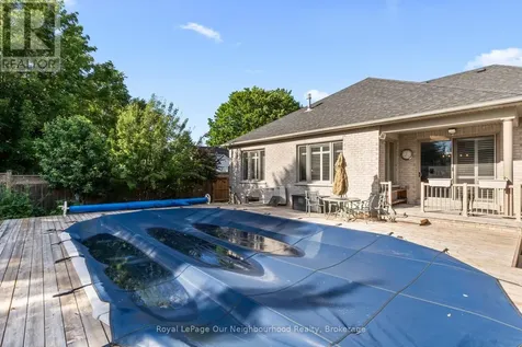 19 Waverley Road Clarington (bowmanville) ON L1C 1K8