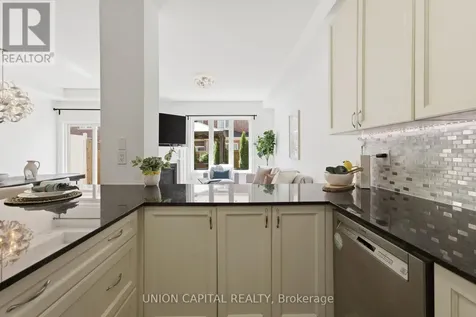 22 Delight Way Whitby (brooklin) ON L1M 0E9