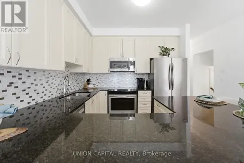22 Delight Way Whitby (brooklin) ON L1M 0E9