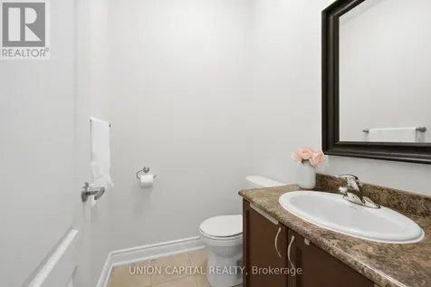 22 Delight Way Whitby (brooklin) ON L1M 0E9